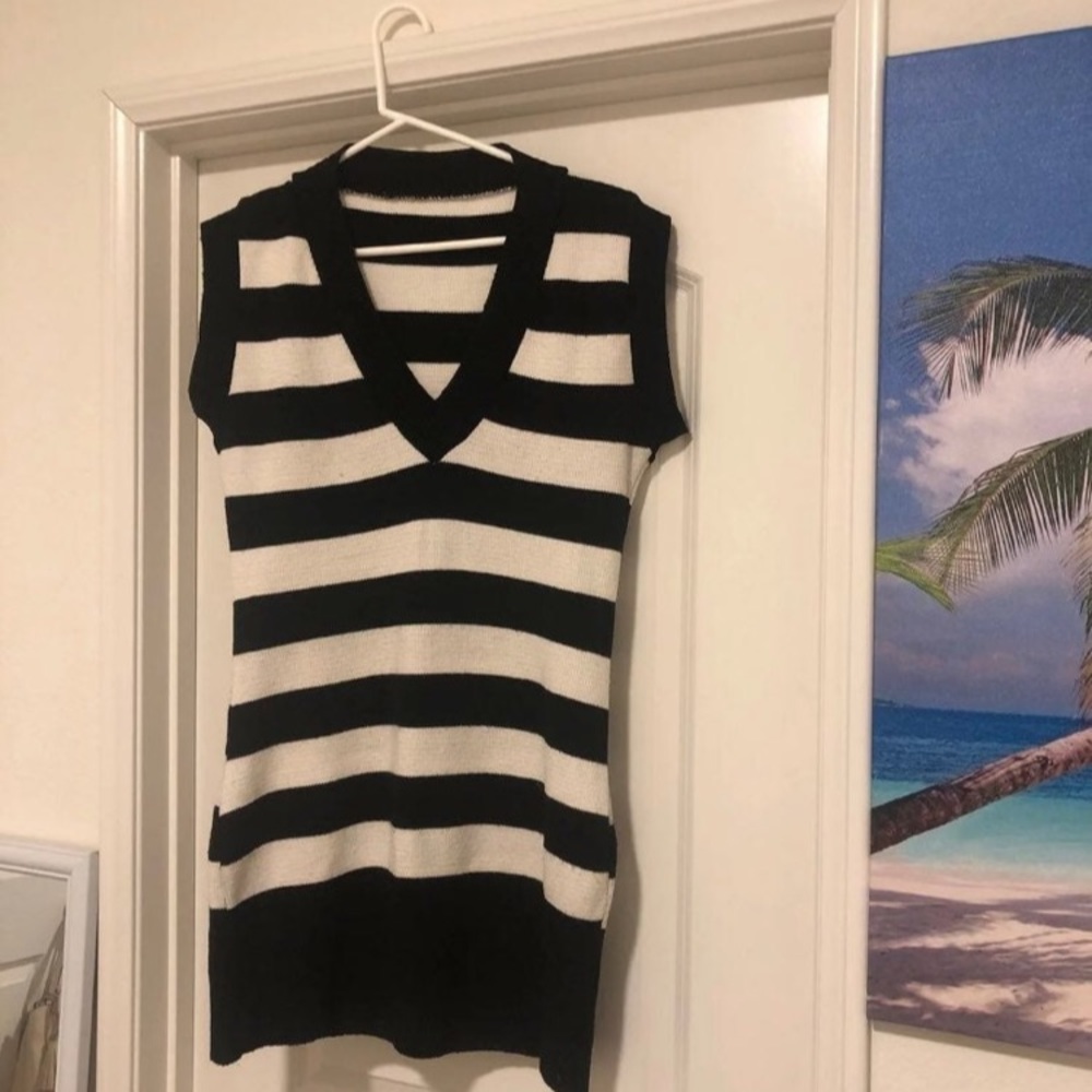 Sweater dress vest knit top